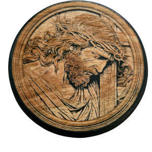 Round Wood Engraved Hanging Décor